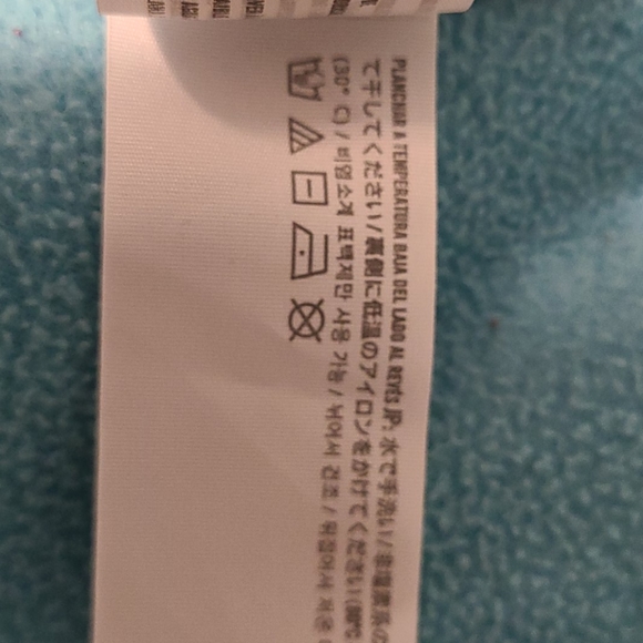 Hollister off shoulder crop top - Picture 3 of 3